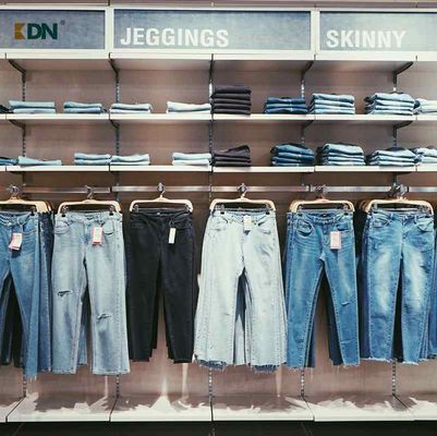 Harga yang bagus Antibak Rock-8 Larut Air Dingin Unggul Sangat Efektif Agen Anti-Pewarnaan Balik Padat Untuk Pencucian Denim on line