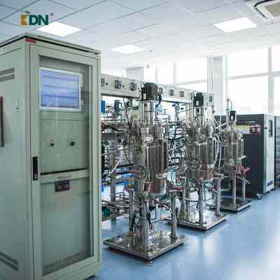 Harga yang bagus Nilai pH 8.0-9.0 Enzim Tekstil Cas 9012-54-8 Agen Pembantu Tekstil untuk Pemrosesan Tekstil dan Peningkatan Kain on line
